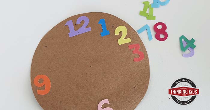 Make Time for Jesus | Kids' Clock Craft